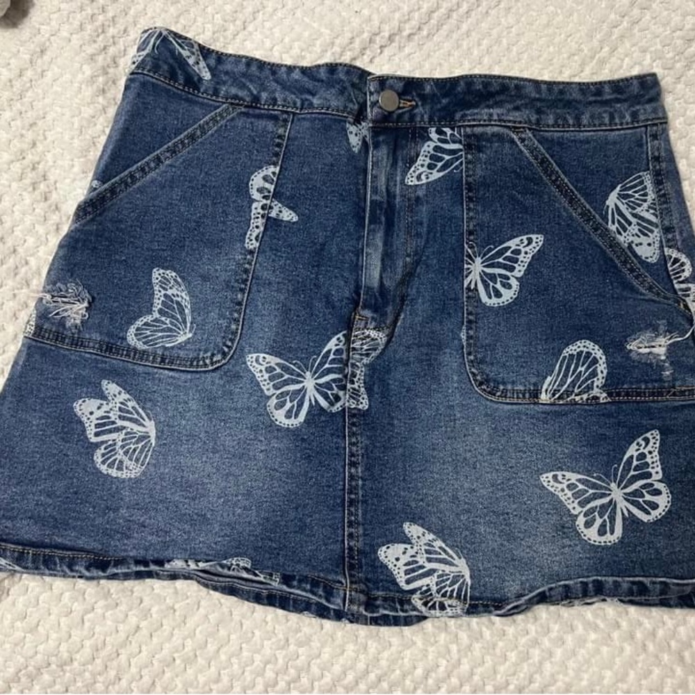 Denim butterfly skirt size 17